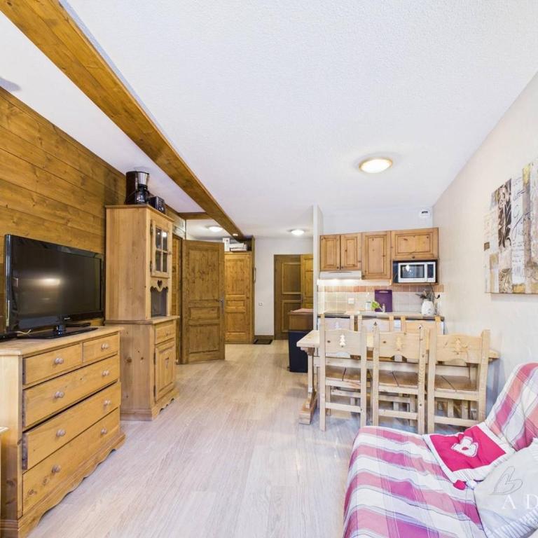 Appartement 2 pièces cabine - Centre station, Wifi gratuit, proche remontées mécaniques et garderie - FR-1-398-507 - Appartement (6 Adultes) - 6