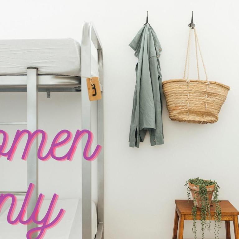 Casa Jam Barcelona - Bed in 6-Bed Female Dormitory Room - 7
