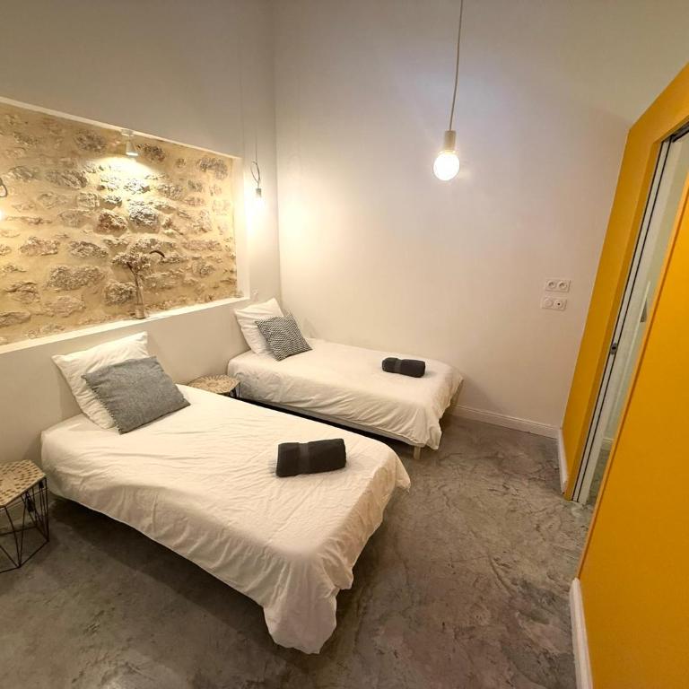 Domaine la Clausade - Maison 3 Chambres avec Bain à Remous Privé - 21