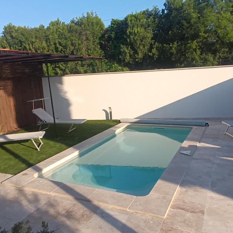 L'Orée des Alpilles Proche Centre ville St Rémy de Provence - Maison 2 Chambres - 14