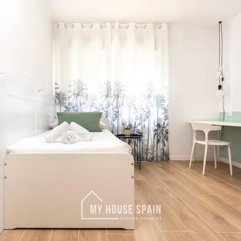 MyHouseSpain - Piso reformado con patio privado - Apartamento de 3 dormitorios - 15