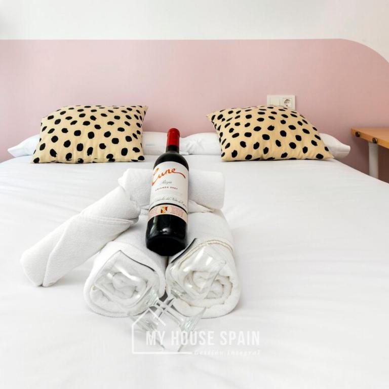 MyHouseSpain - Piso reformado con patio privado - Apartamento de 3 dormitorios - 22