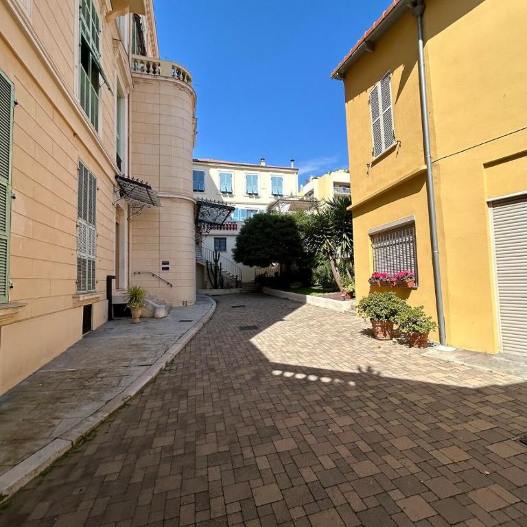 Studio 50m de la mer - Appartement 1 Chambre - 33