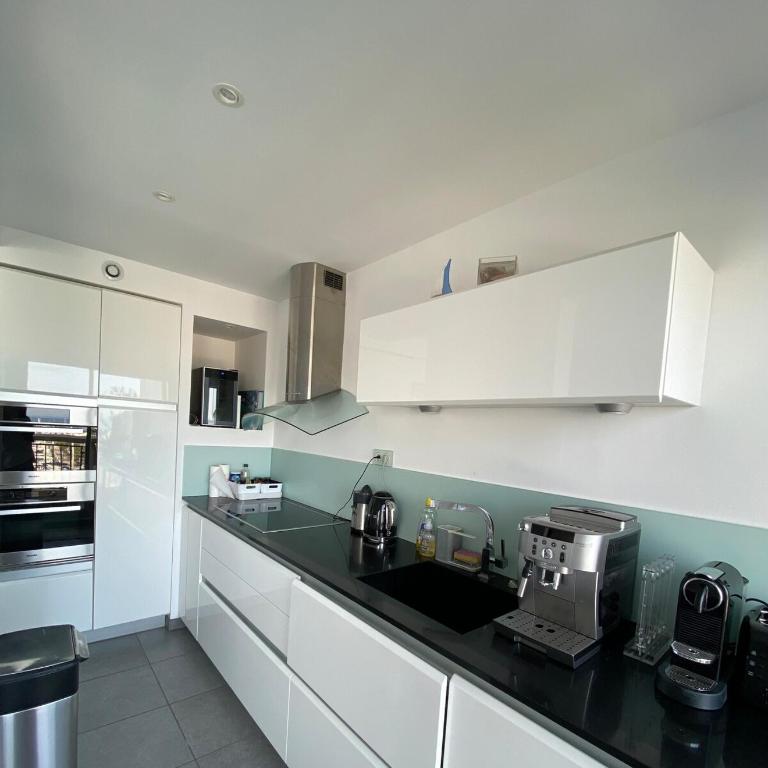 Luxueux appartement 2 chambres, vue mer - Appartamento con 2 Camere da Letto - 13
