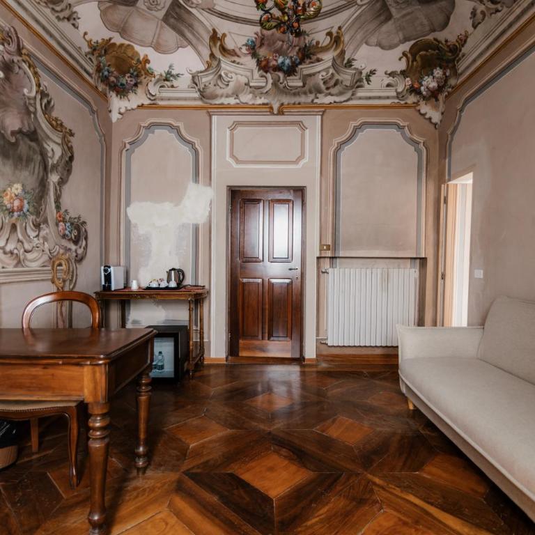 Casa REGINA MONTIS REGALIS - Suite avec Balcon - 5