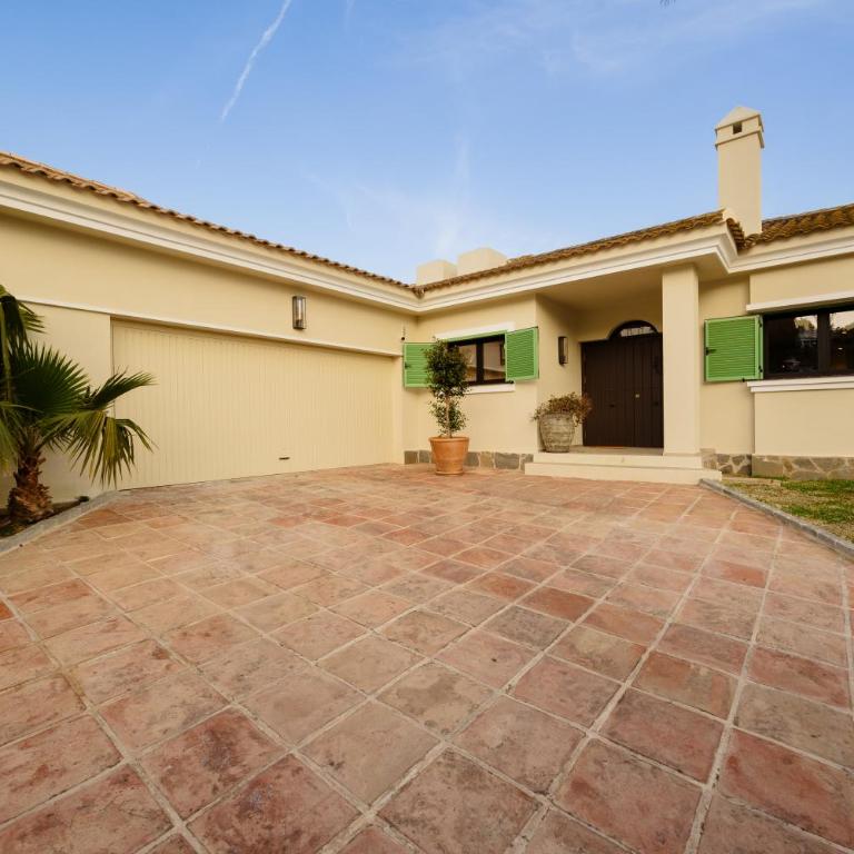 Villa with heated pool, barbecue, terrace and close to the sea, in La Cala de Mijas - Villa de 3 dormitorios - 43