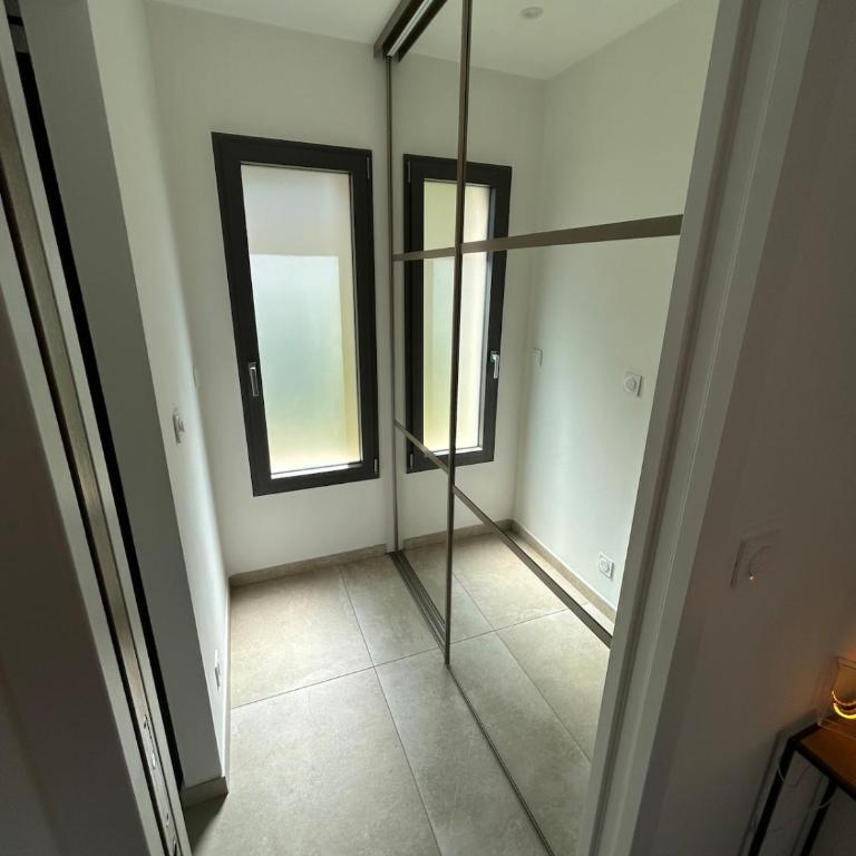 Charmante maison avec piscine et grand jardin - Maison 1 Chambre - 17