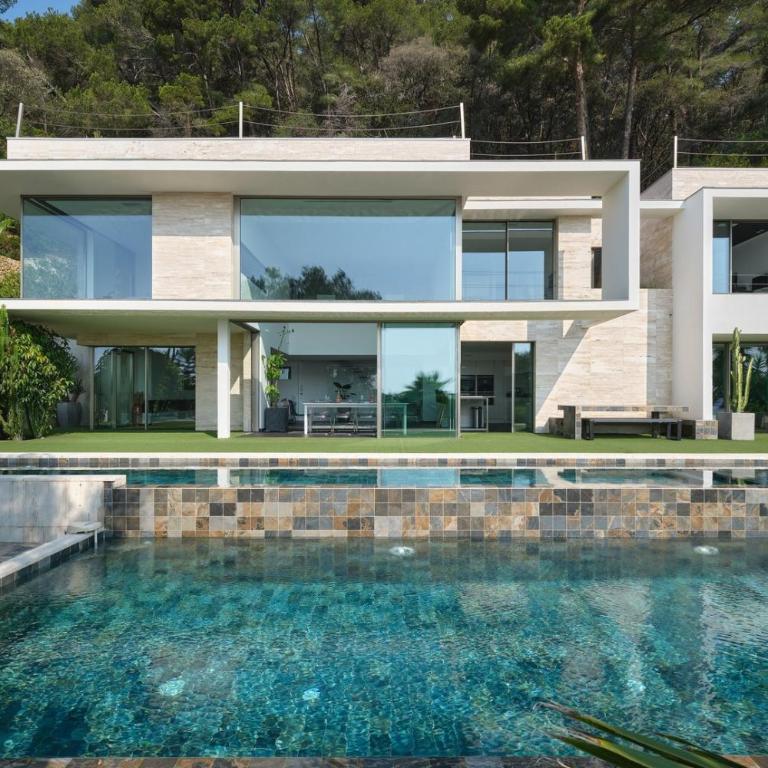 Cannes - Modern villa with 180° sea view - Maison 5 Chambres - 2