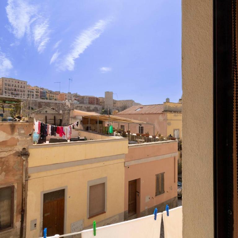 LariBiancos Cagliari CENTRO STORICO - Appartamento con 1 Camera da Letto con Vista - 26