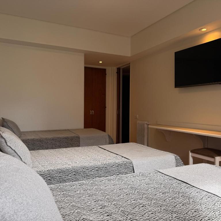 Hotel Dion - Habitación Triple Clásica - 2