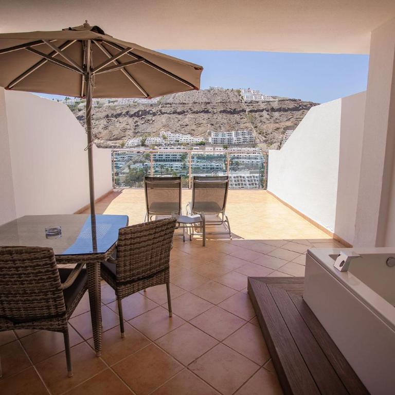 Servatur Casablanca Suites & Spa - Adults Only - Superior Junior Suite with Large Balcony - 5