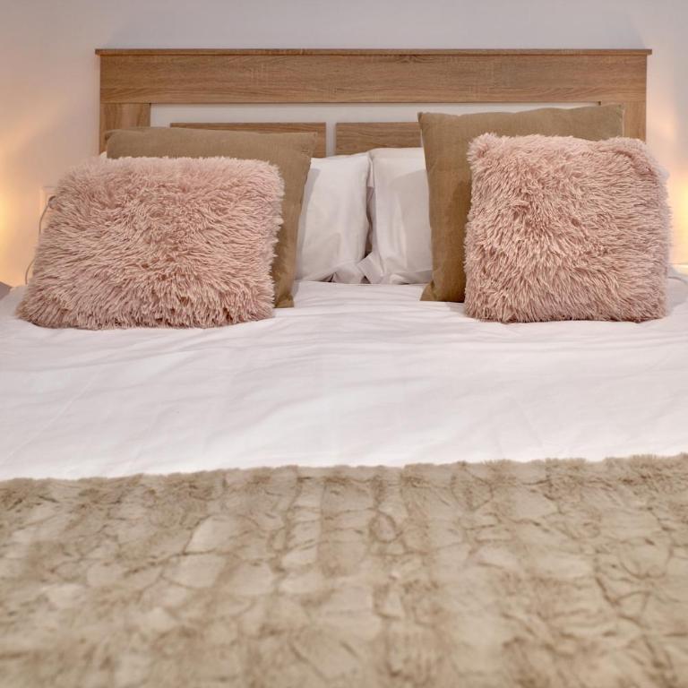 Romantic Suite Roig Arena N10 Virkin Suites - One-Bedroom Apartment - 72