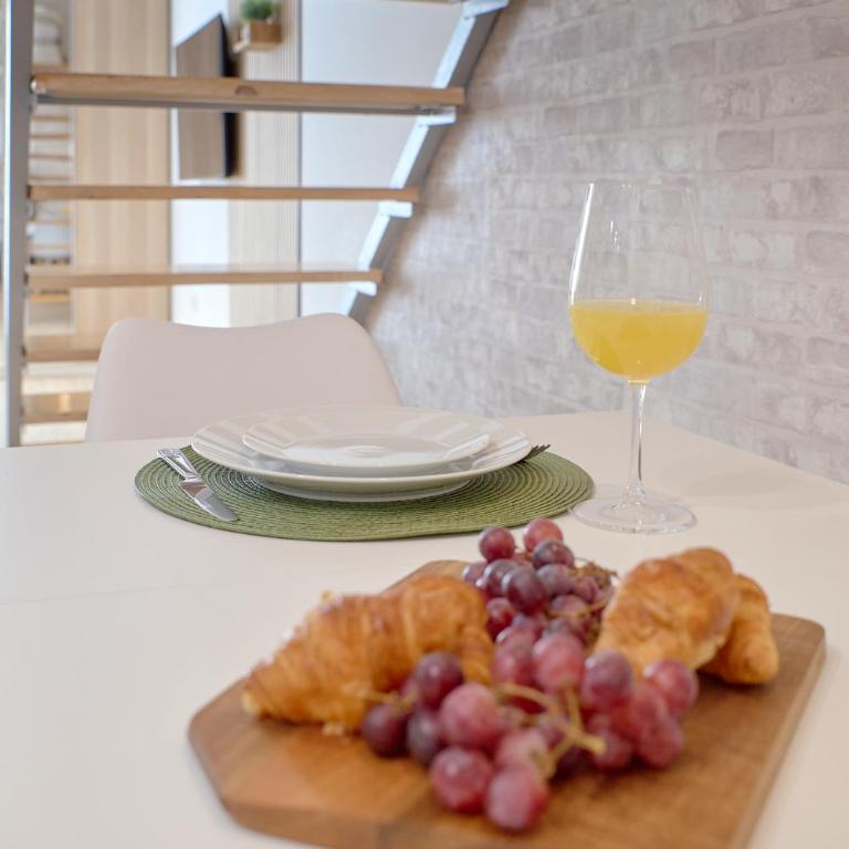 Romantic Suite Roig Arena N10 Virkin Suites - One-Bedroom Apartment - 64