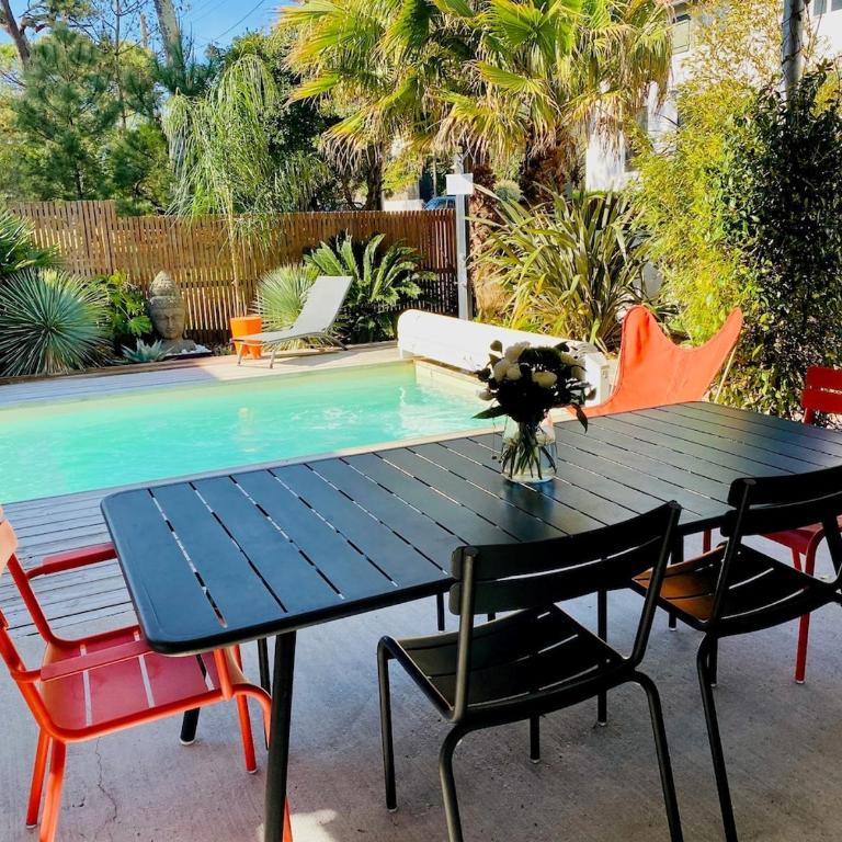 Villa classée 5 étoiles 200m de la plage piscine chauffée 5 vélos - Villa - 18