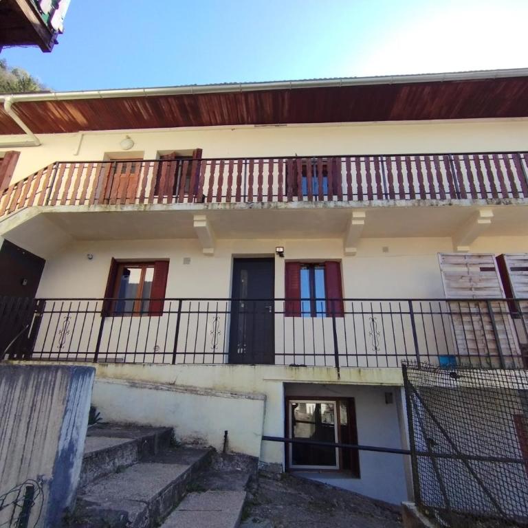 Chevran - appart 2 chambres - proche gare - Apartamento de 2 dormitorios - 10