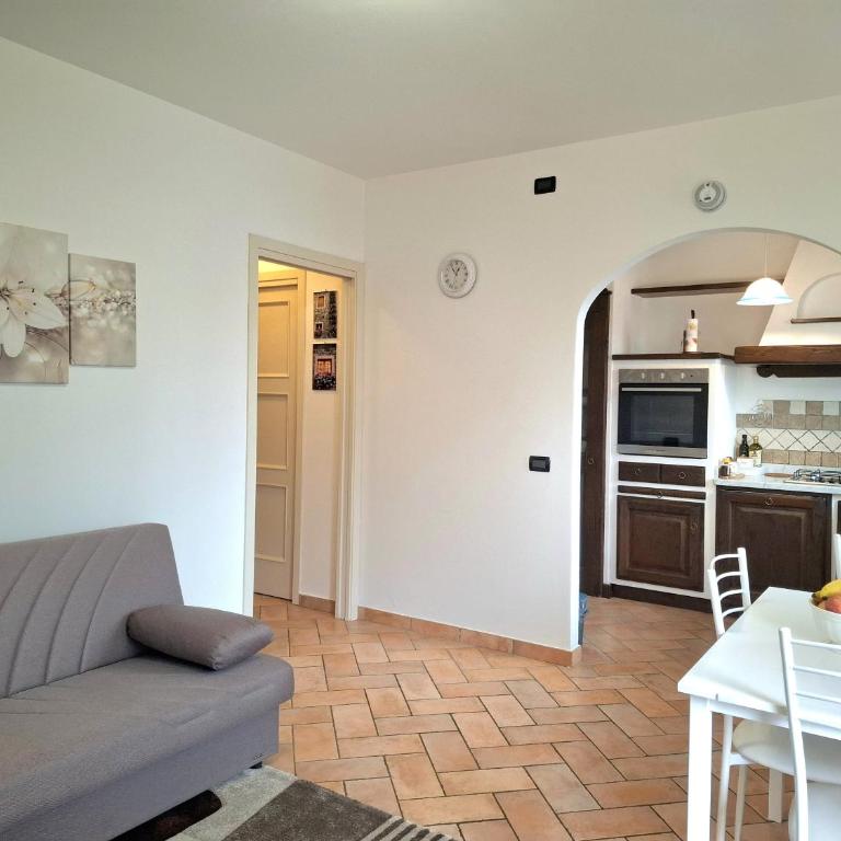 Lovely Home - Appartamento con 2 Camere da Letto - 6