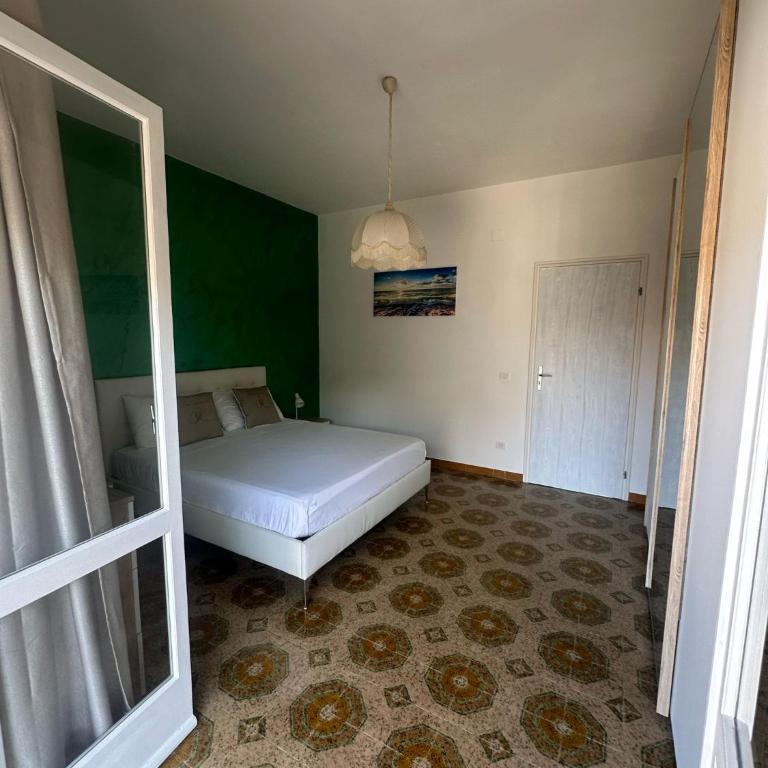 Greta Apartment Tropea - Three-Bedroom Apartment - 11