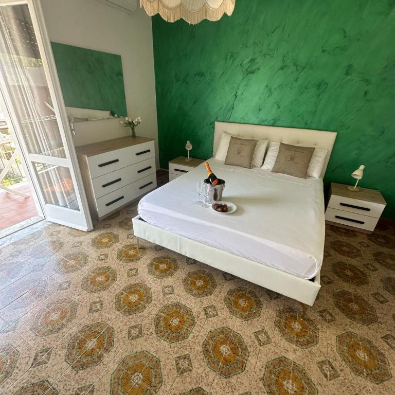 Greta Apartment Tropea - Three-Bedroom Apartment - 15