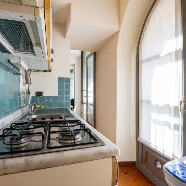 Via dei Fabbri Michelangelo Apt - Walk to Cattolica & Duomo - Navigli 5 min - One-Bedroom Apartment - 8
