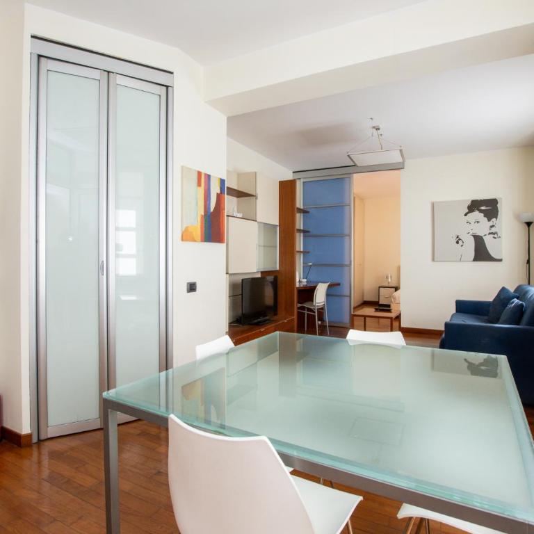 Via dei Fabbri Michelangelo Apt - Walk to Cattolica & Duomo - Navigli 5 min - One-Bedroom Apartment - 7