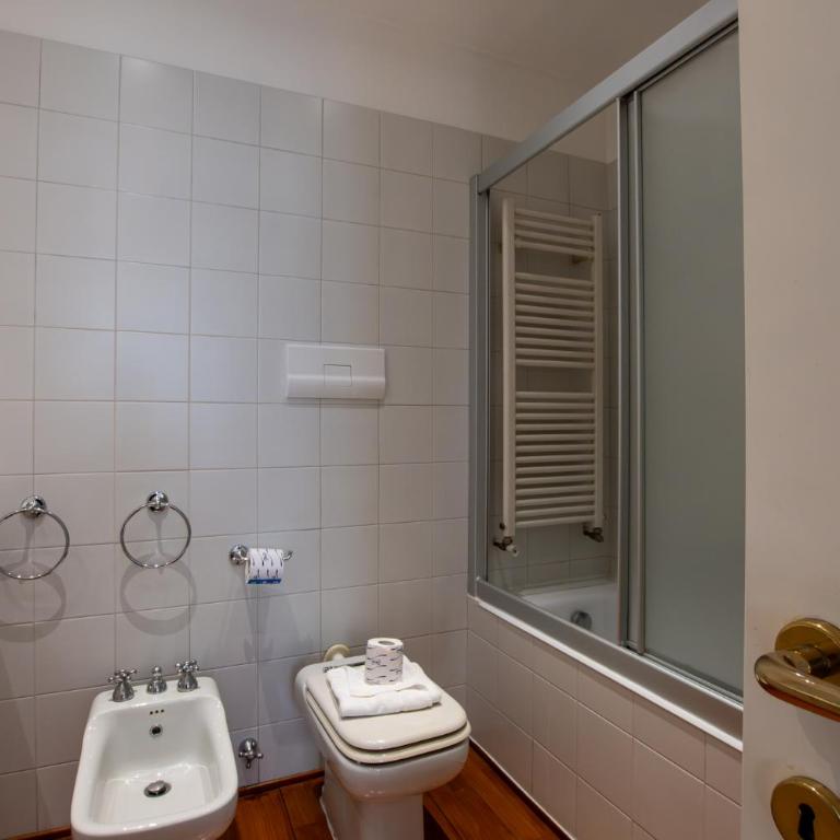 Via dei Fabbri Michelangelo Apt - Walk to Cattolica & Duomo - Navigli 5 min - One-Bedroom Apartment - 13