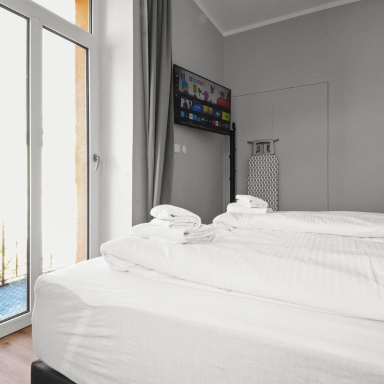 Flatista Homes - Luise - Two-Bedroom Apartment - 3