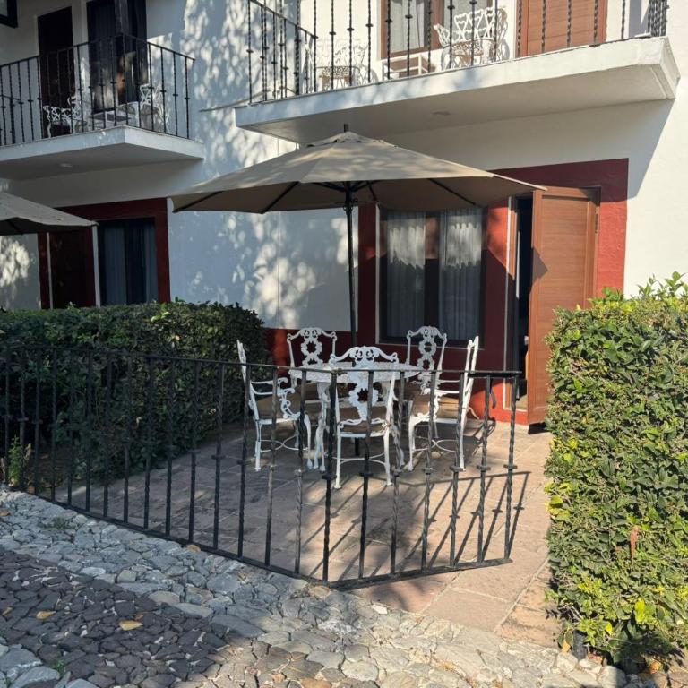 Hacienda Jurica by Brisas - Terrace Two Beds - 3
