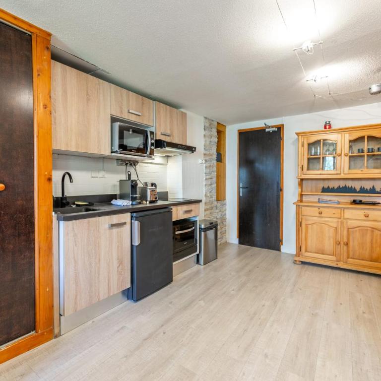 Lodge & Castle - Beau T3 en Vieille Ville - Apartment - 14