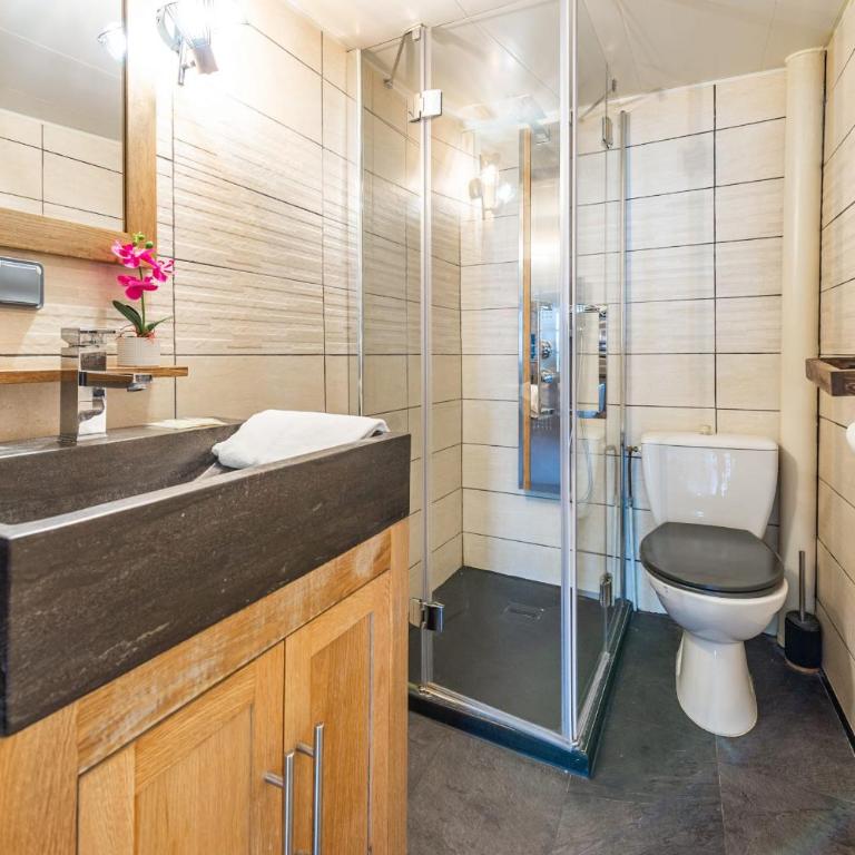 Lodge & Castle - Beau T3 en Vieille Ville - Apartment - 18