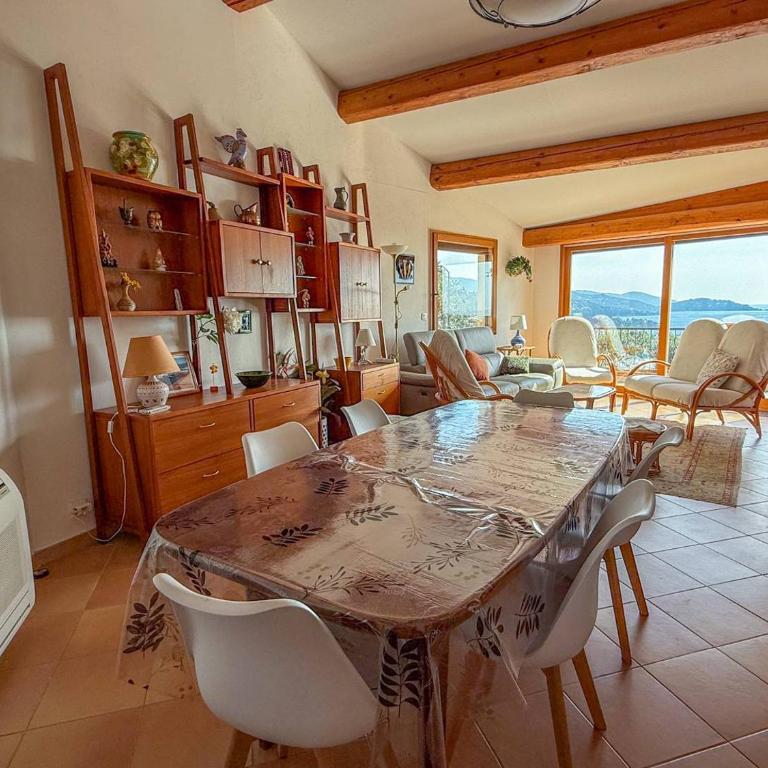 T3 pour 4 personnes, magnifique vue mer sur la baie de Saint Clair - Appartamento con 2 Camere da Letto e Vista Mare - 3