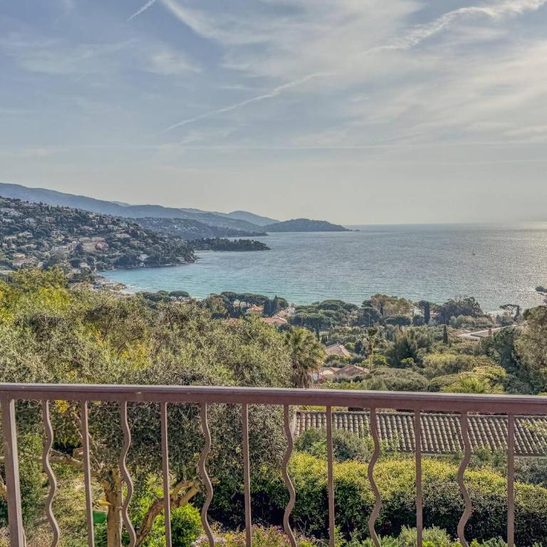 T3 pour 4 personnes, magnifique vue mer sur la baie de Saint Clair - Appartamento con 2 Camere da Letto e Vista Mare - 1