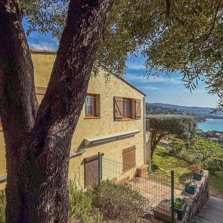 T3 pour 4 personnes, magnifique vue mer sur la baie de Saint Clair - Appartamento con 2 Camere da Letto e Vista Mare - 6