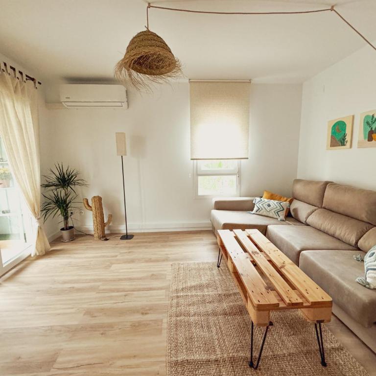 Almar Albir - Two-Bedroom Apartment - 11