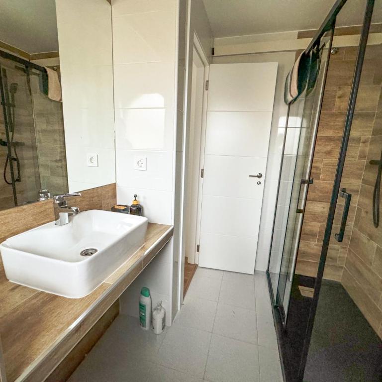 Almar Albir - Two-Bedroom Apartment - 22