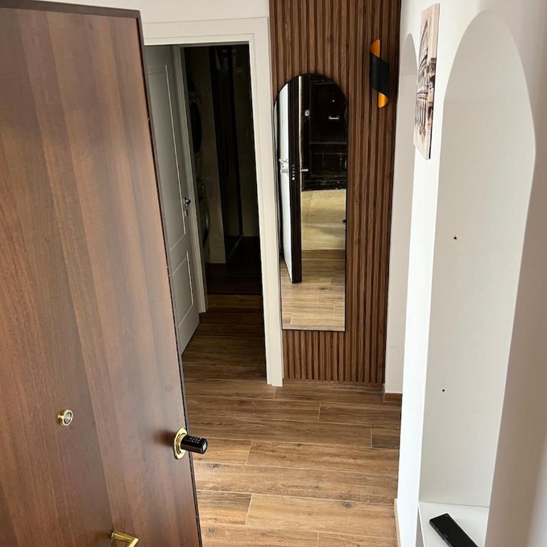 LP San Giovanni Apartment - Appartamento con 2 Camere da Letto - 3