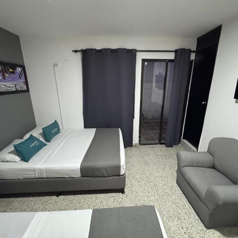 Hotel JC 43 - Habitación Doble con baño privado - 5
