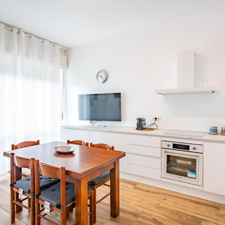 Flamingo Poetto mare a due passi - Appartamento Deluxe con 2 Camere da Letto e Balcone - 13