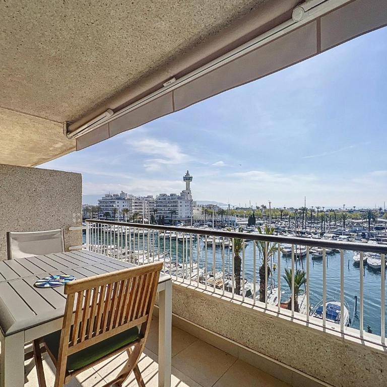 Port Grec 3 - Piso vista al puerto y montana - Apartamento con vistas al mar - 1