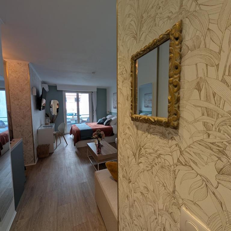 Luxury studio next to beaches and old town Antibes - Apartment mit 1 Schlafzimmer - 12