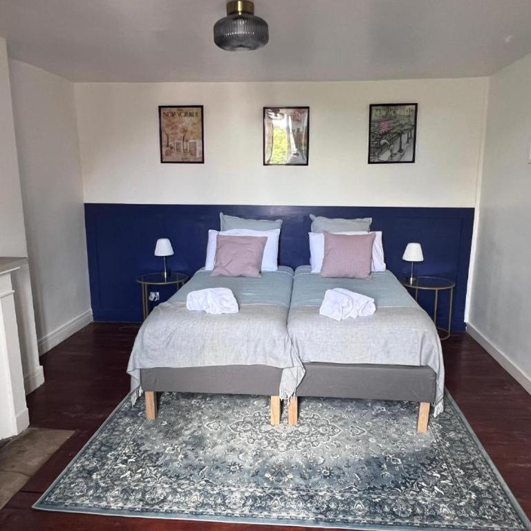 Maison Pol Amboise - Twin Room with Shared Bathroom - 6