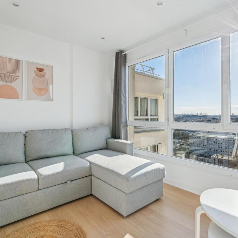 9 min de la Basilique Saint-Denis - 10 voyageurs - Appartement - 12