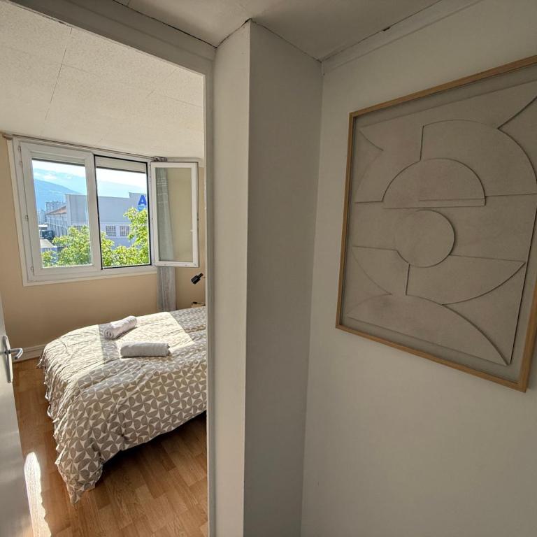 superbe duplex avec parking gratuit - Appartement 2 Chambres - 18