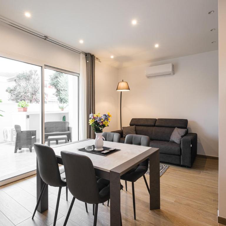 MaJaMy house - Camera Familiare con Terrazza - 6