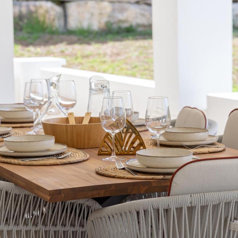 Luxury Apt Private Patio Aloha Marbella by AORA STAY - Apartamento - 13