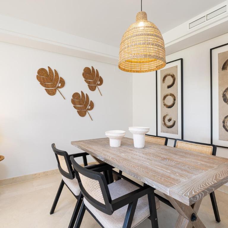 Luxury Apt Private Patio Aloha Marbella by AORA STAY - Apartamento - 20