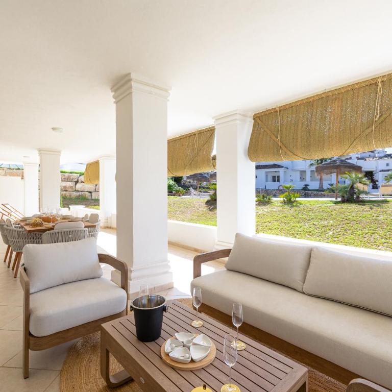 Luxury Apt Private Patio Aloha Marbella by AORA STAY - Apartamento - 5