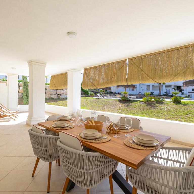 Luxury Apt Private Patio Aloha Marbella by AORA STAY - Apartamento - 26