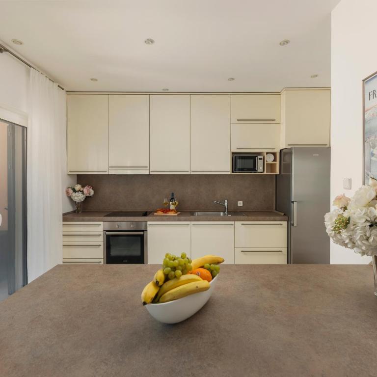 Azure Horizon Retreat - Double Room with Balcony and Sea View - 14