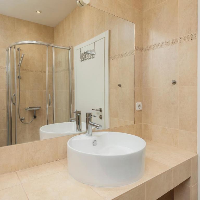 Azure Horizon Retreat - Double Room with Balcony and Sea View - 20