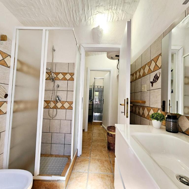 Splendida Villa Vista Mare Spiaggia privata - Villa Fronte Spiaggia - 23